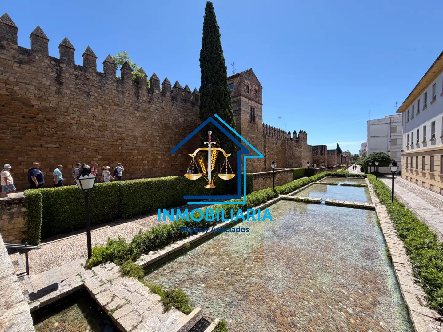 Vista exterior de Local en venta en Córdoba con Aire acondicionado