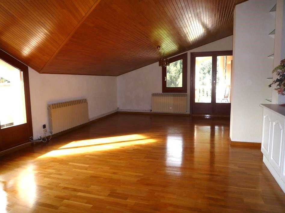 Sala de estar de Ático en venta en La Massana con Calefacción, Terraza y Trastero