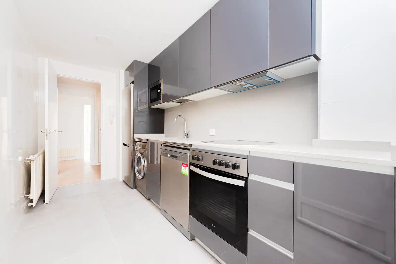 Kitchen of Flat for sale in Toledo  with Storage room
