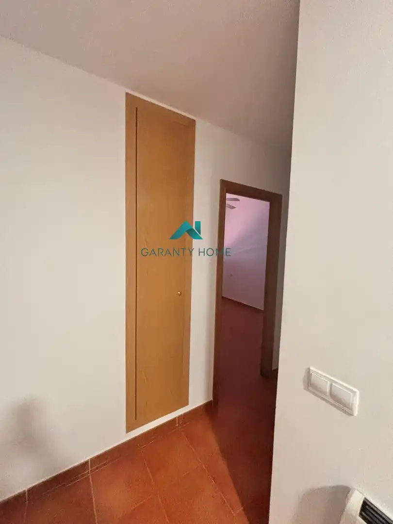 Planta baja en venta en Toledo con Calefacción