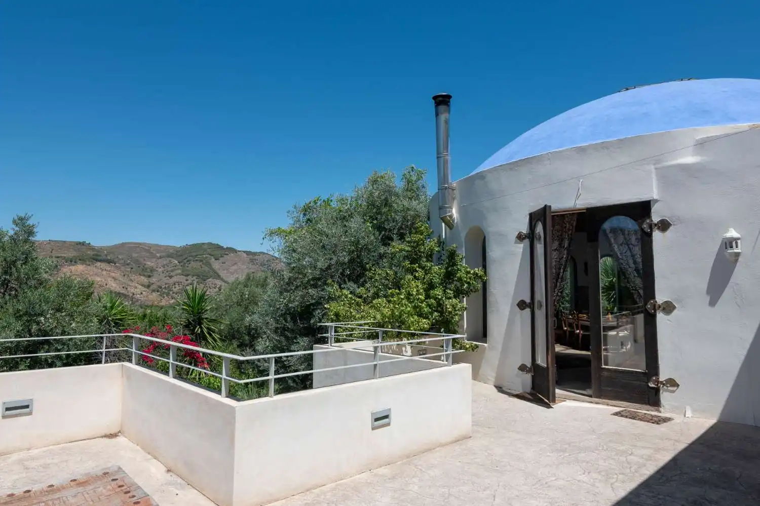 Vista exterior de Finca rústica en venda en Lecrín amb Piscina