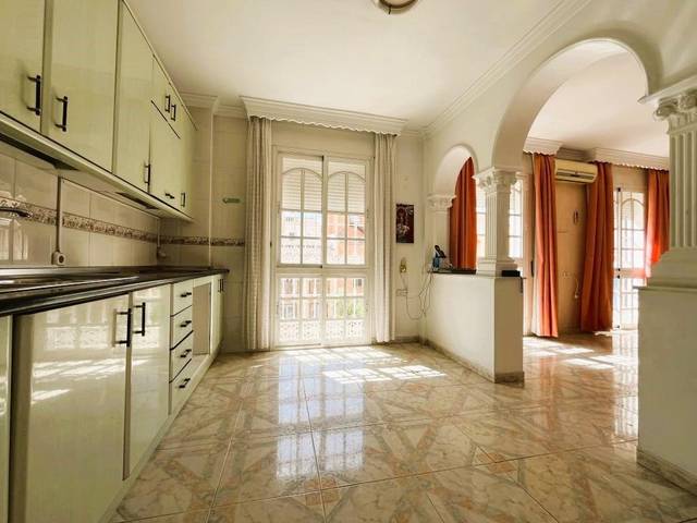 Casa-chalet en Venta en Plaza ROSA en La Florida - Parque Norte