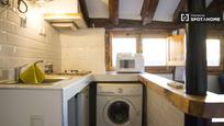 Kitchen of Flat to rent in  Madrid Capital  with Air Conditioner and Balcony