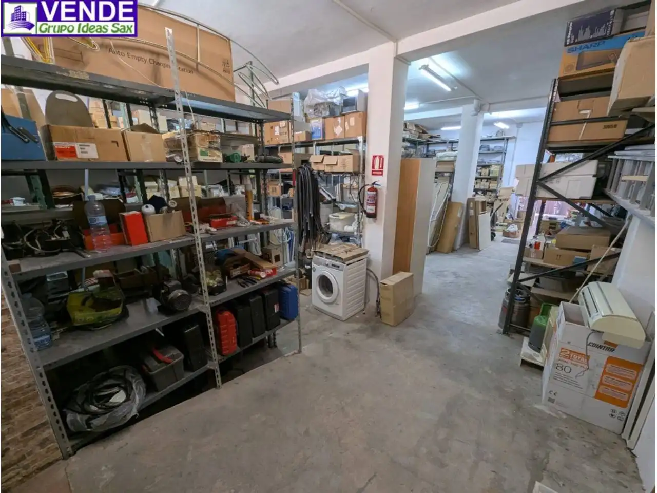 Local en venta en Sax