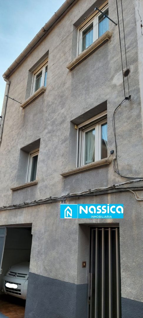 Exterior view of Single-family semi-detached for sale in Calahorra  with Heating, Furnished and Washing machine