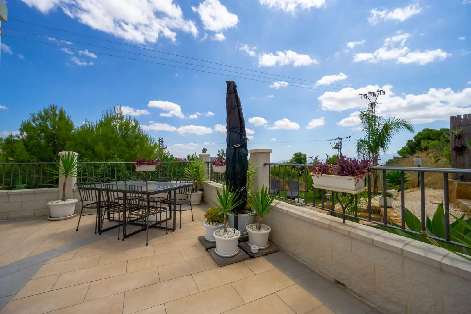 Terrassa de Casa o xalet en venda en Casarabonela amb Calefacció, Jardí privat i Terrassa