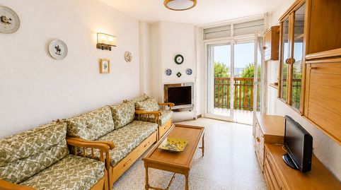 Foto 2 de Piso en venta en Calle Enrico Carruso, La Pineda, Vila-seca