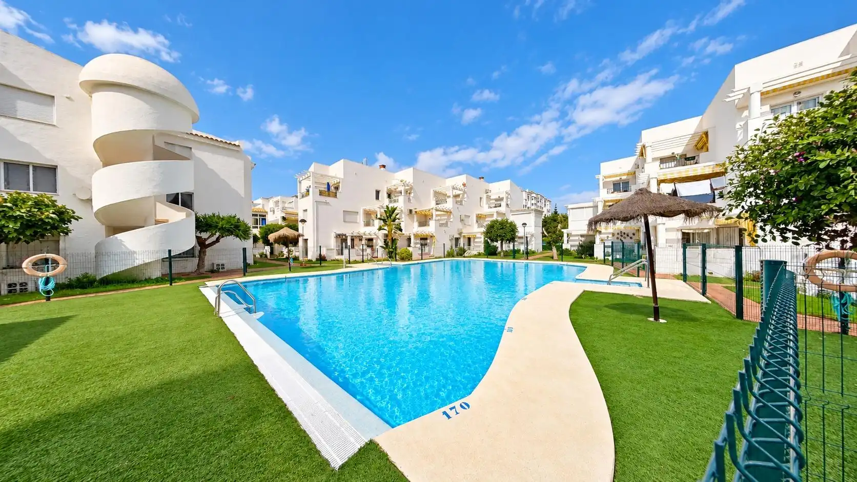 Piscina de Ático en venta en Laguna Beach