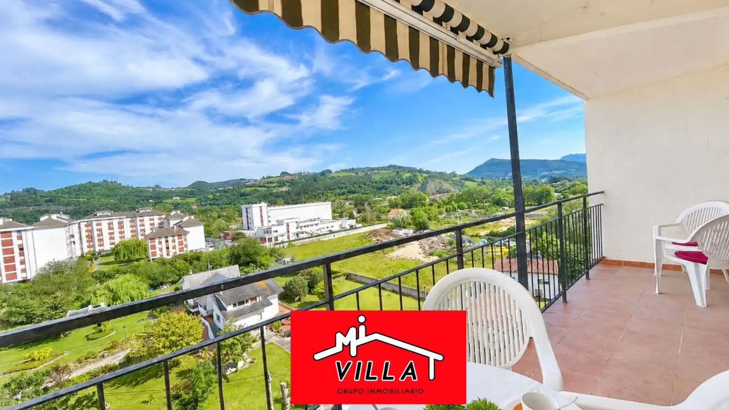 Terraza de Piso en venta en Laredo con Terraza