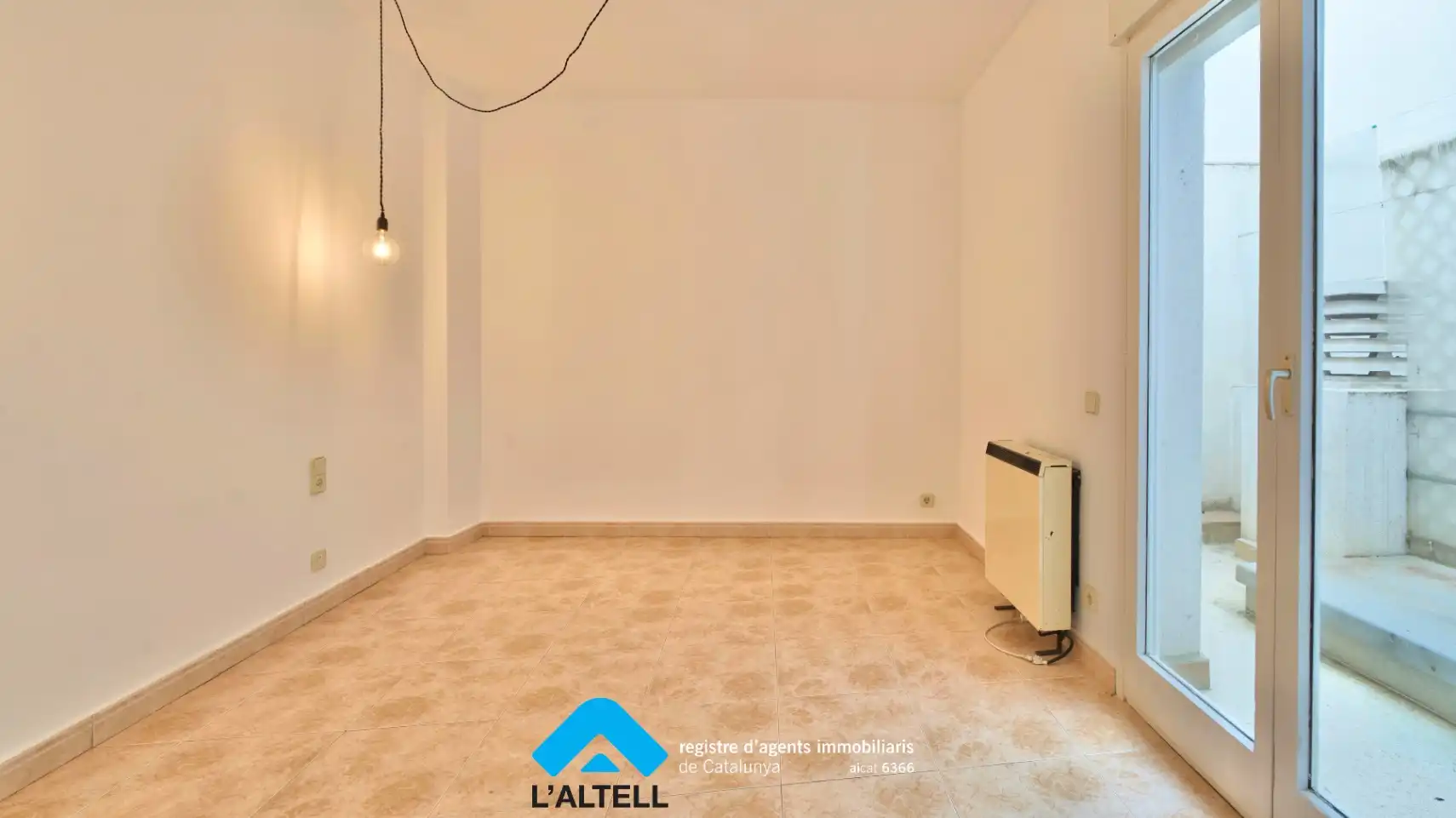 Flat for sale in L'Ametlla del Vallès  with Heating