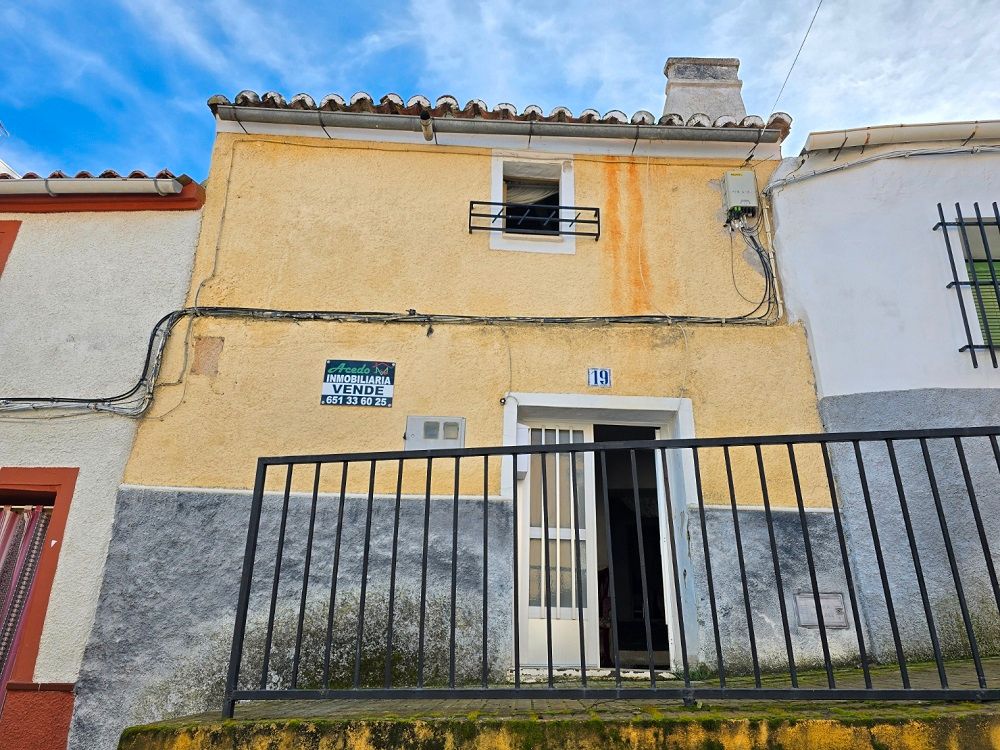 Exterior view of House or chalet for sale in Aliseda