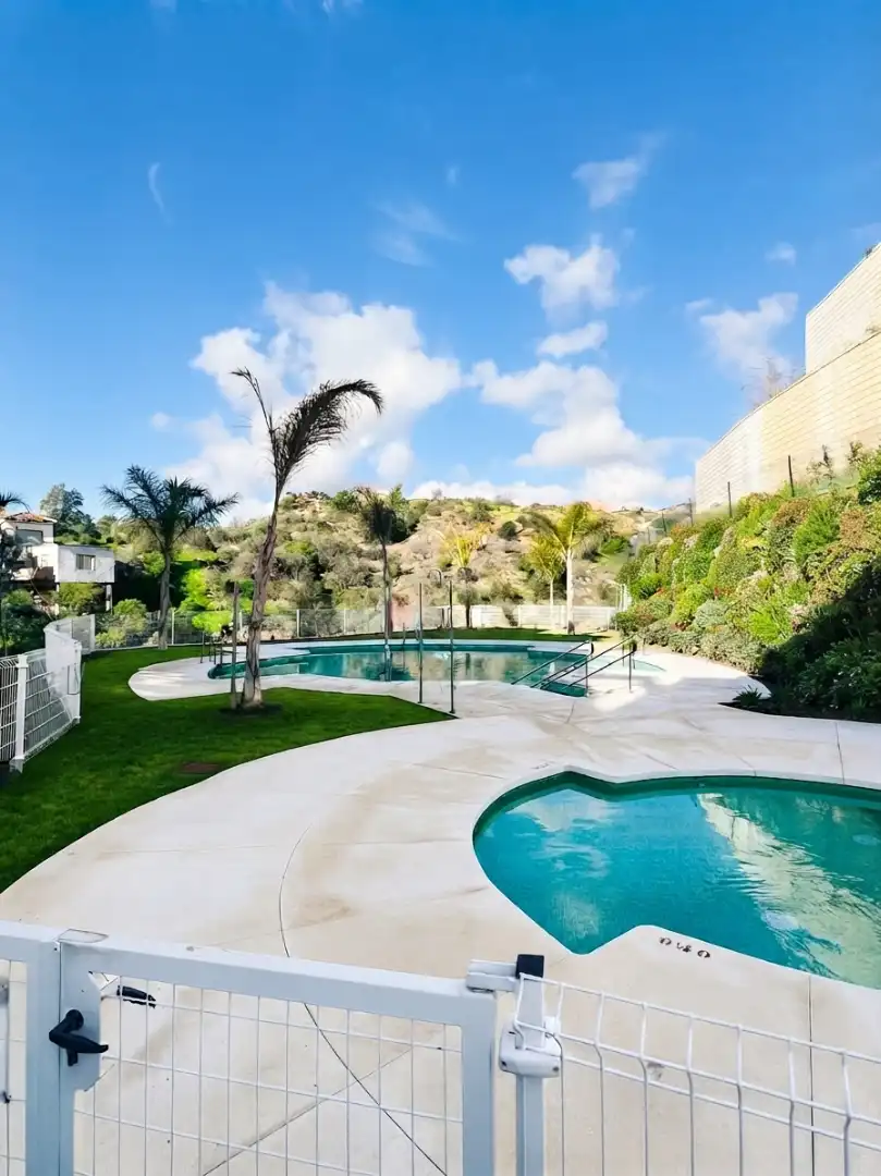Piscina de Piso en venta en Rincón de la Victoria con Aire acondicionado, Terraza y Trastero