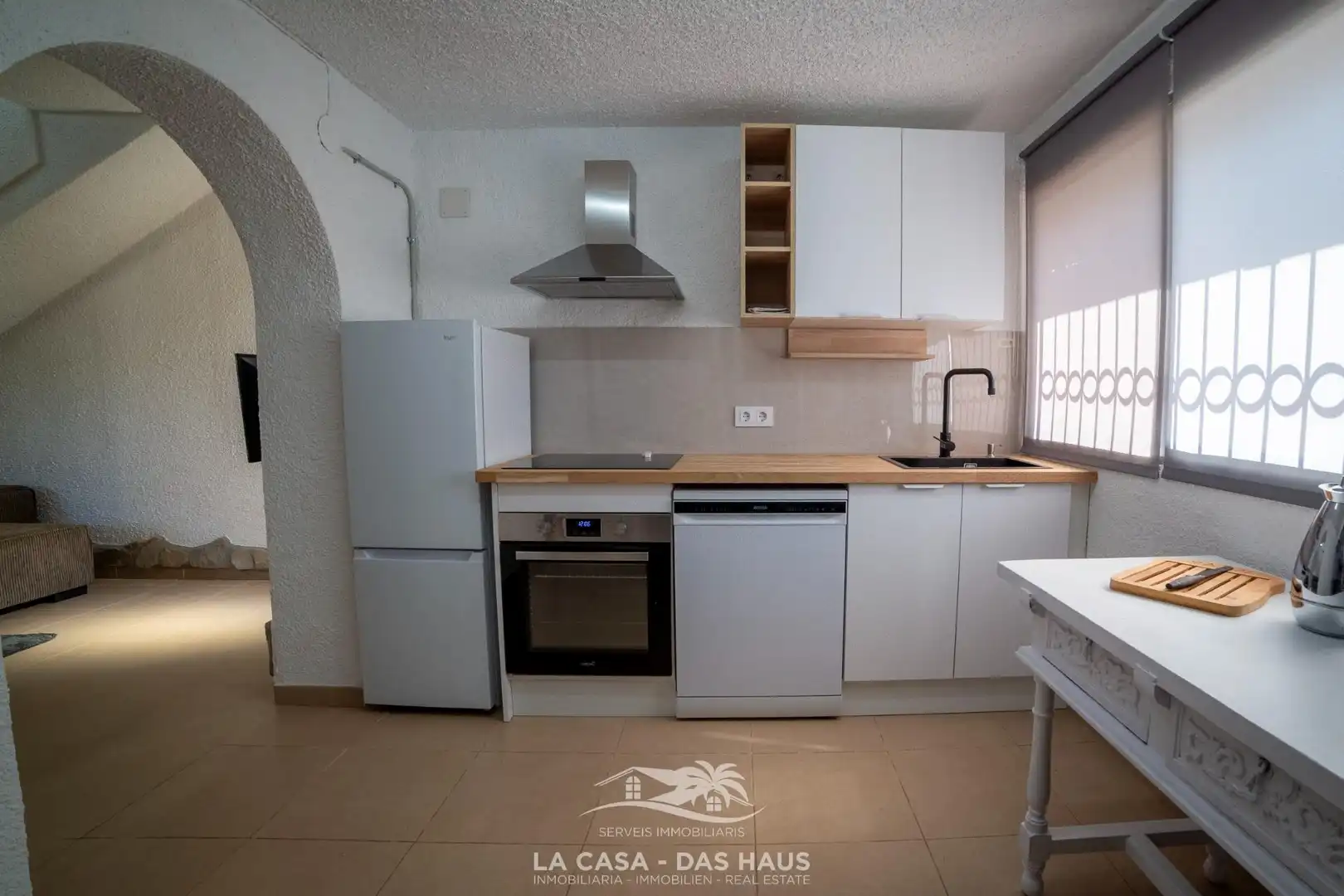 Cuina de Casa o xalet en venda en Lloret de Mar amb Jardí privat, Terrassa i Balcó