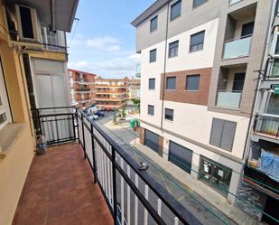 Exterior view of Flat to rent in Plasencia  with Air Conditioner, Heating and Terrace