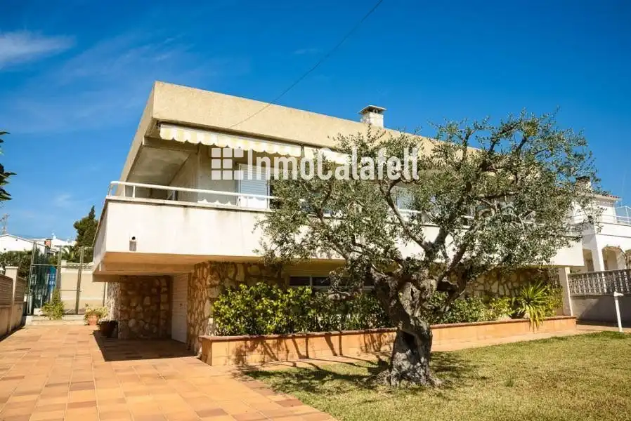Villa con piscina in vendita a MIGJORN 17, imagen 2