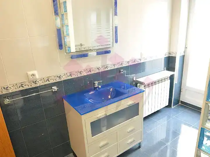 Bany de Pis en venda en Miguelturra amb Aire condicionat