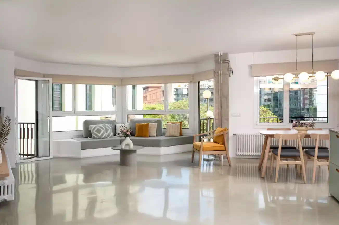 Apartament de lloguer a Carrer Bisbe Lorenzana, 35, Eixample Nord