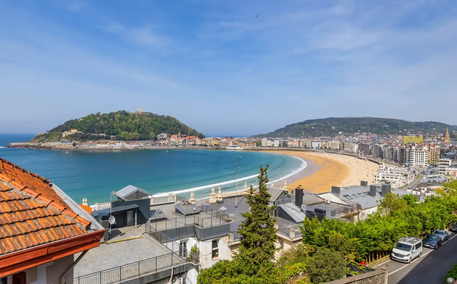 Vista exterior de Piso en venta en Donostia - San Sebastián  con Calefacción, Terraza y Balcón