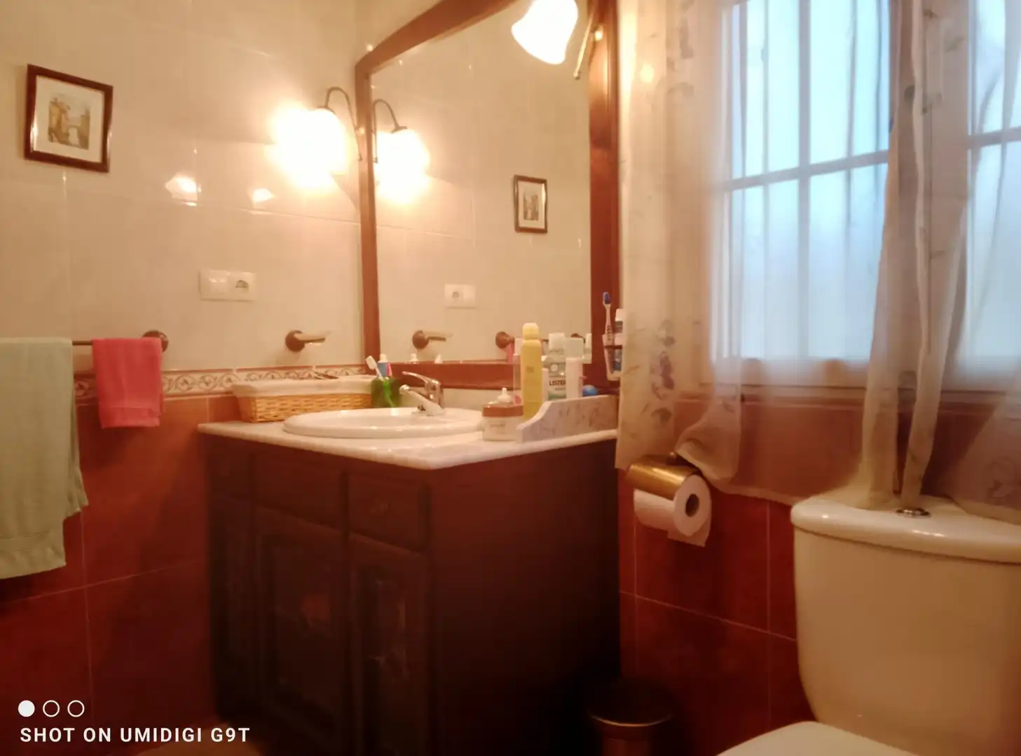 Baño de Casa adosada en venta en Yuncos con Calefacción, Jardín privado y Terraza
