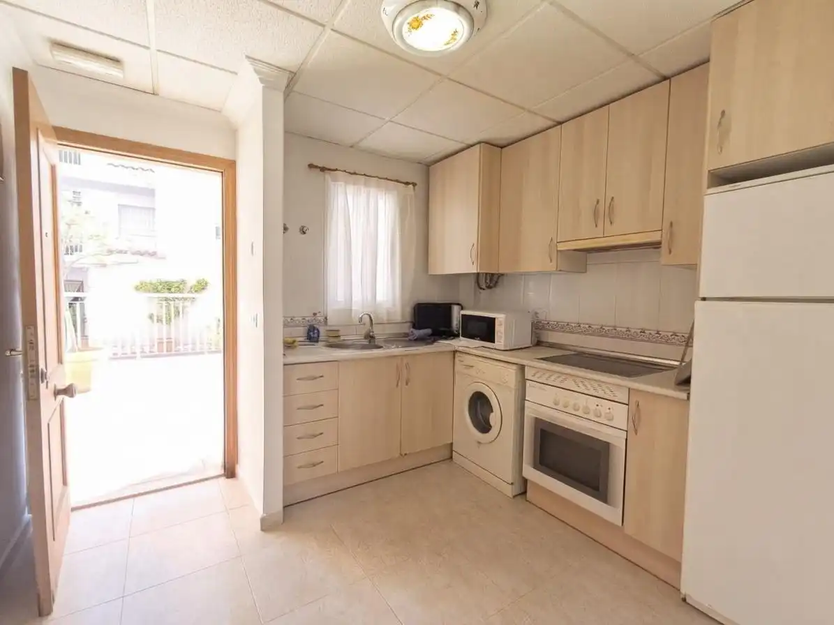 Appartement compact avec terrasse à vendre à Los Collados-Los Geraneos, imagen 6
