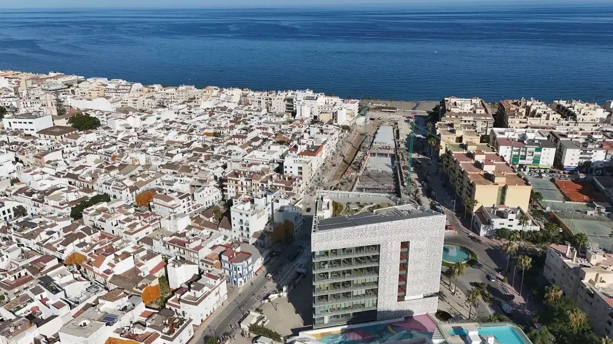 Vista exterior de Apartament en venda en Estepona