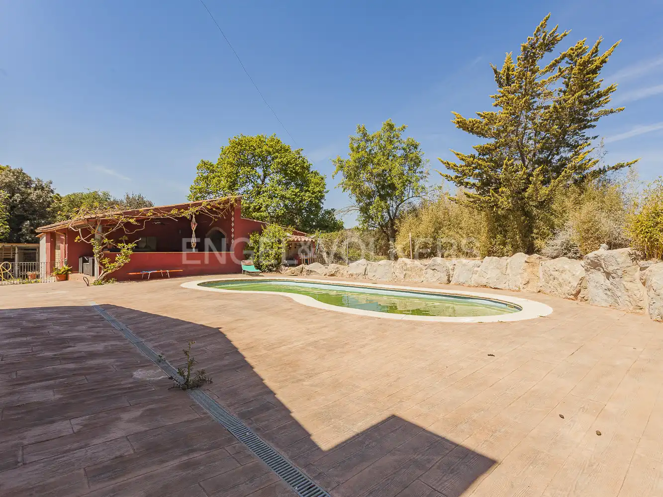 Piscina de Finca rústica en venda en Sentmenat amb Calefacció, Jardí privat i Parquet