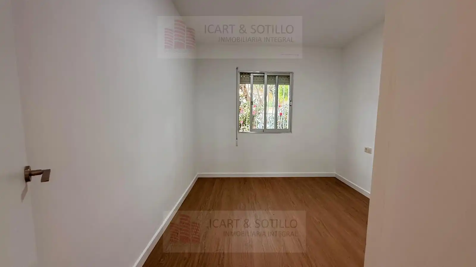 Dormitori de Casa o xalet en venda en Alcanar amb Terrassa i Traster