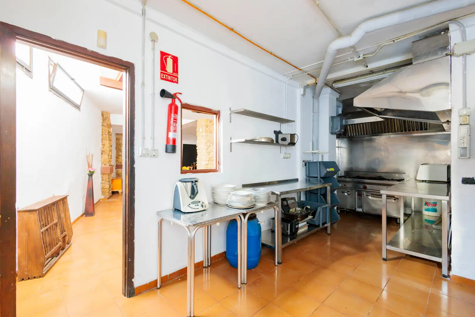 Küche von Geschaftsraum zum Verkauf in Candelaria mit Möbliert