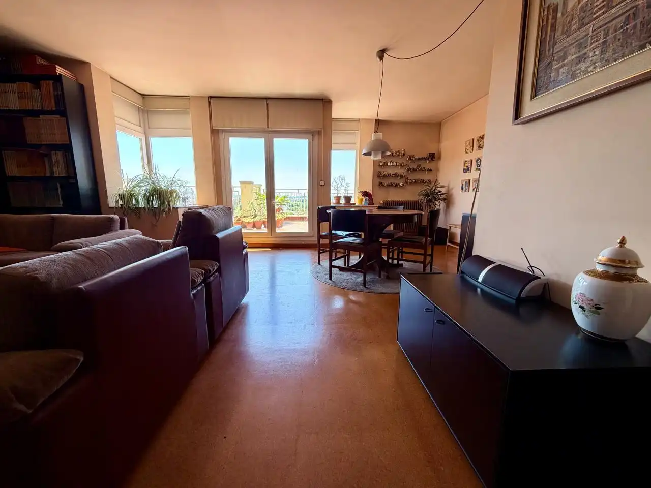 Sala d'estar de Dúplex de lloguer en Girona amb Aire condicionat, Calefacció i Terrassa