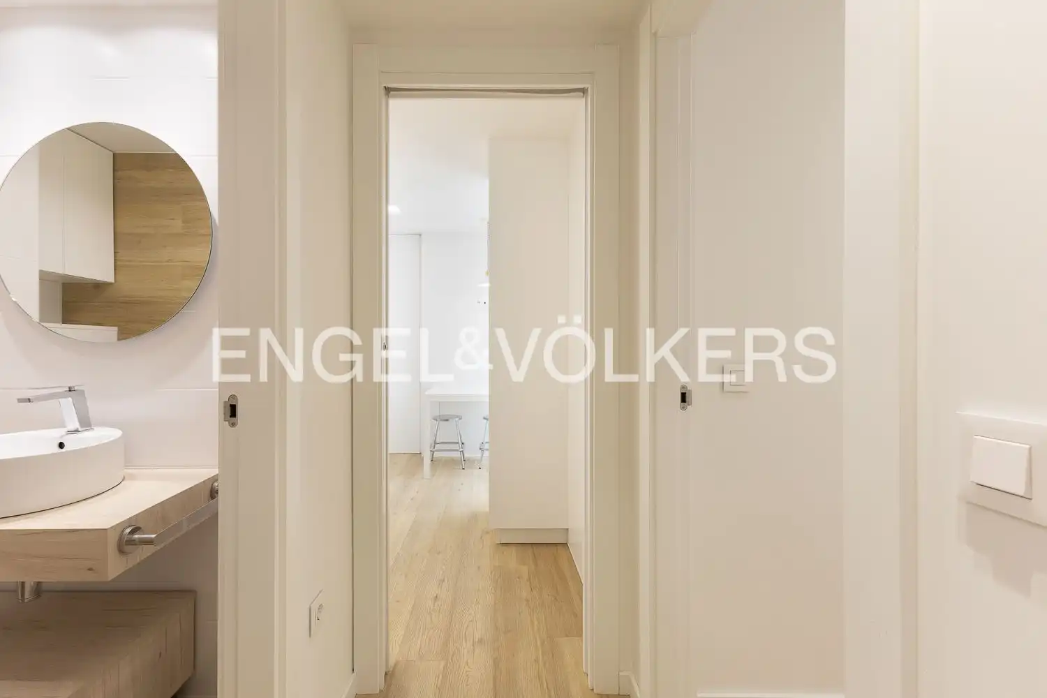 Flat for rent in Valencia  with Air Conditioner, Heating and Terrace