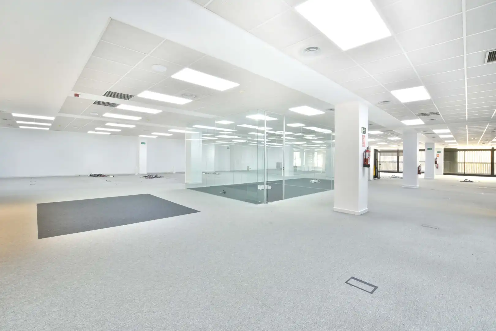 Ufficio con ascensore in affitto a Carrer de Badajoz 145, imagen 30