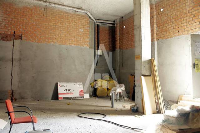 Local comercial en Alquiler en Uribarribarri Kalea en Etxebarri