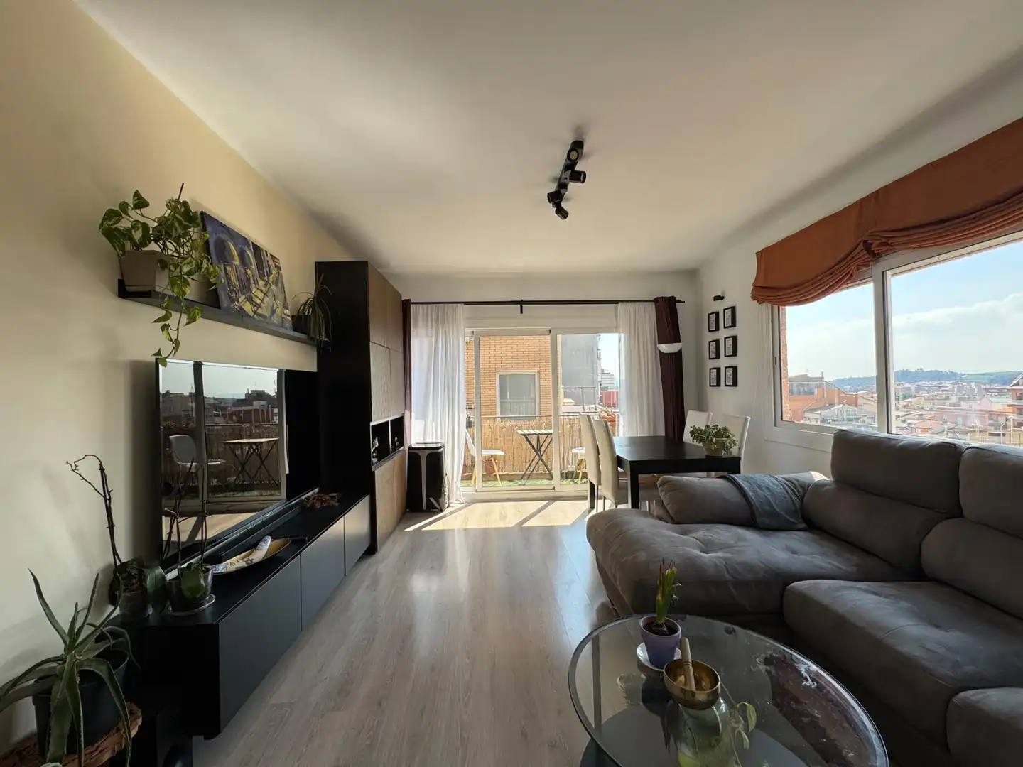 Wohnzimmer von Wohnung zum Verkauf in Granollers mit Parkett, Terrasse und Abstellraum
