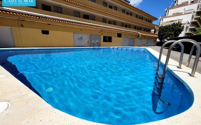 Swimming pool of Apartment for sale in Oropesa del Mar / Orpesa  with Terrace, Oven and Washing machine