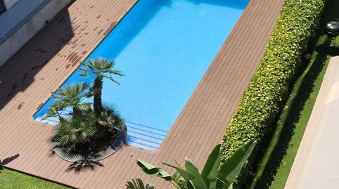 Un oasis de luz y vistas infinitas Ático con terraza panorámica en La Plana, Sitges