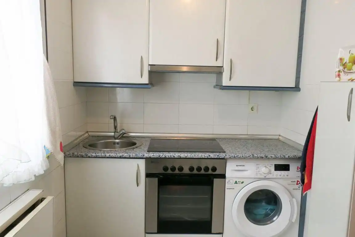 Kitchen of Flat for sale in  Pamplona / Iruña  with Heating and Parquet flooring