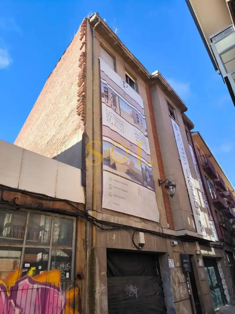 Immobles singulars en venda a Casco Antiguo, imagen 9