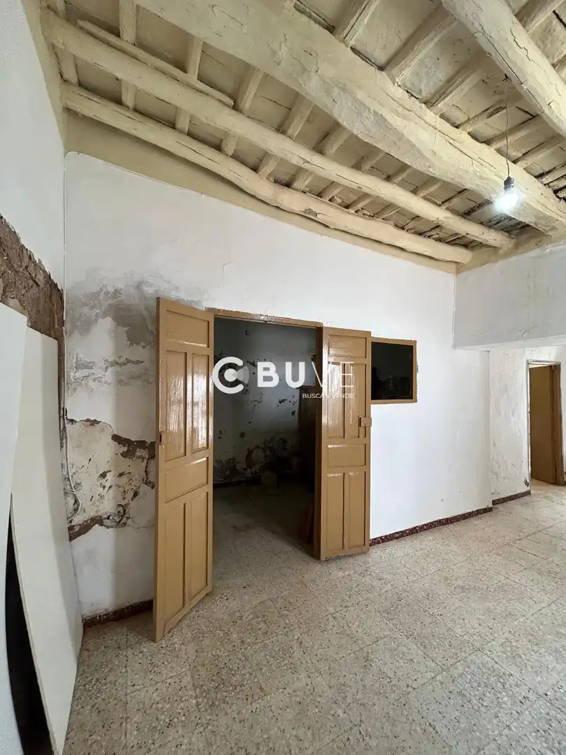 Casa o xalet en venda en Constantina