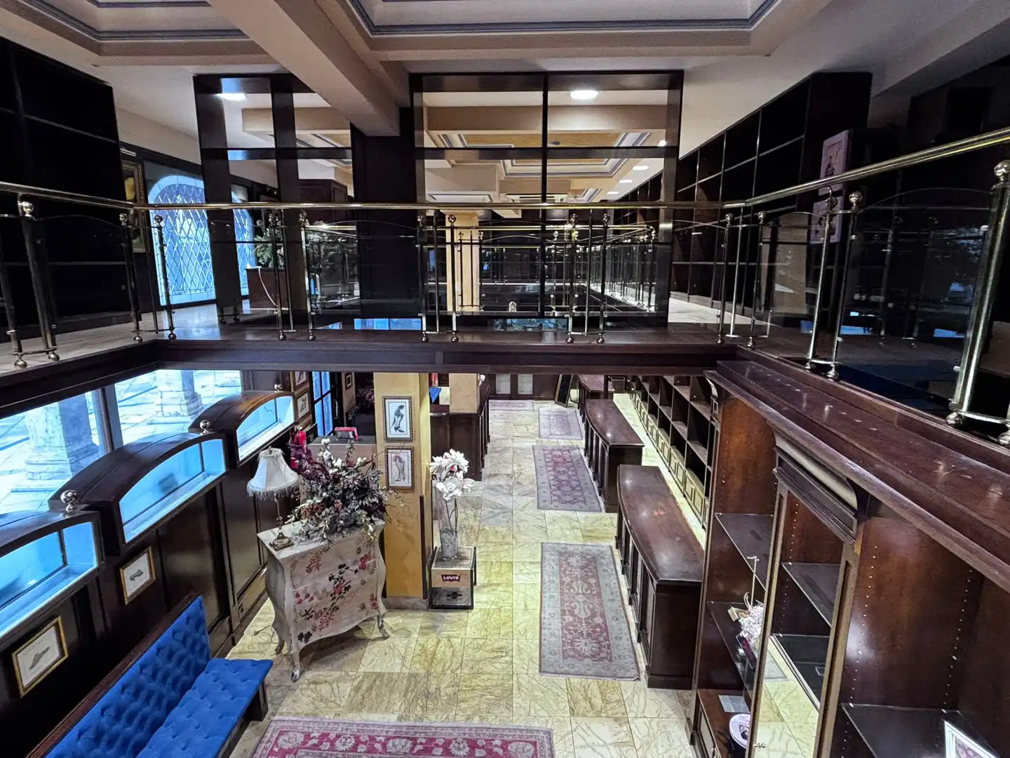 Commercial properties for rent in Burgos  with Air Conditioner, Heating and Furnished