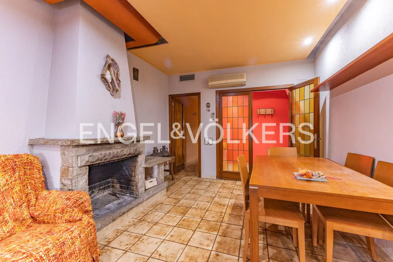 Comedor de Casa adosada en venta en Martorell, Barcelona