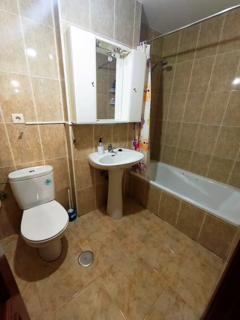 Baño de Piso en venta en Sahagún con Calefacción y Terraza