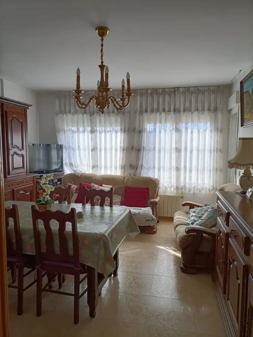 Sala d'estar de Àtic en venda en Segorbe amb Terrassa i Moblat