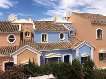 Adossat en venda a Nueva Andalucía