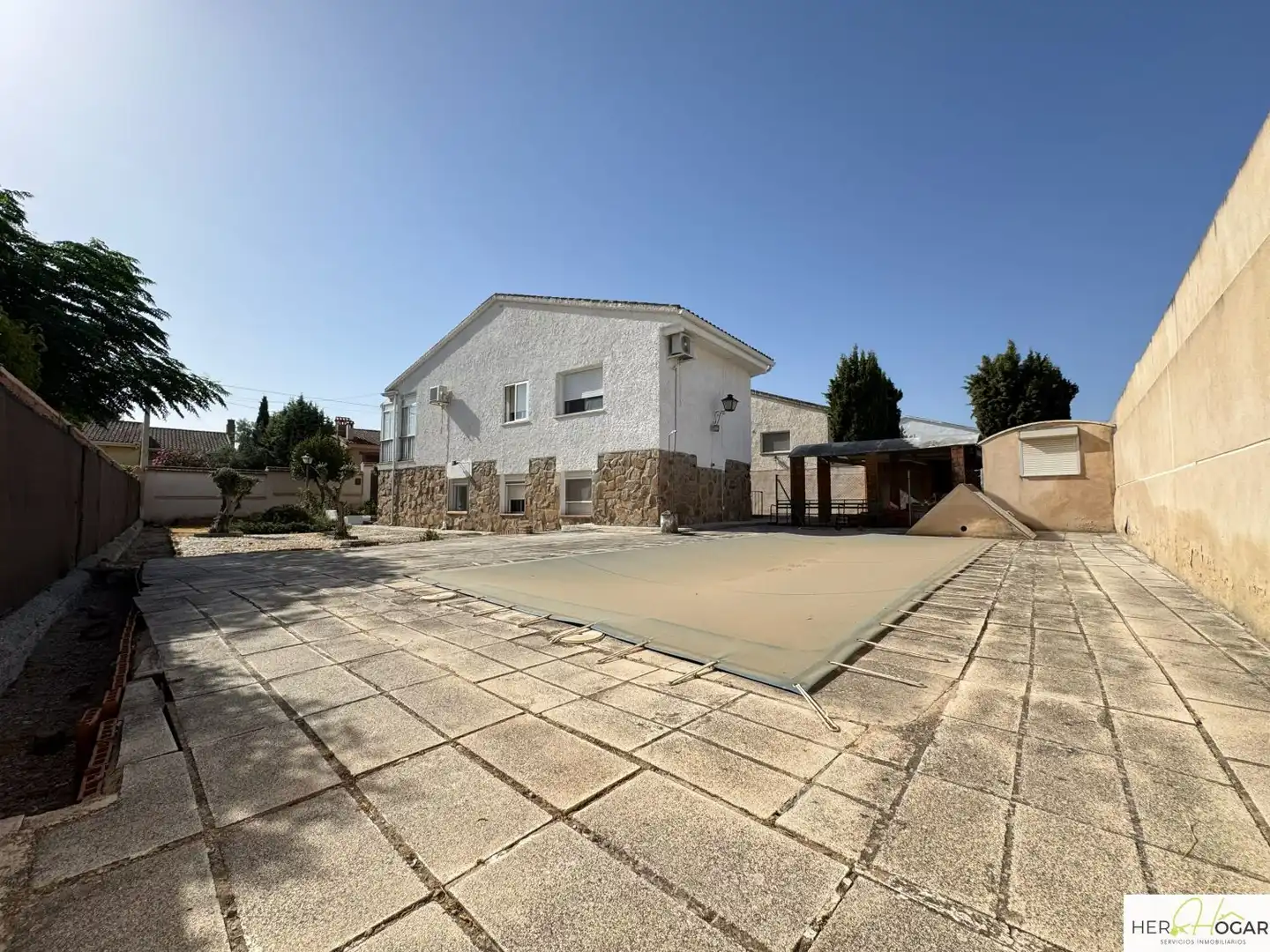 Exterior view of Houses for sale in Cobisa  with Air Conditioner, Heating and Terrace