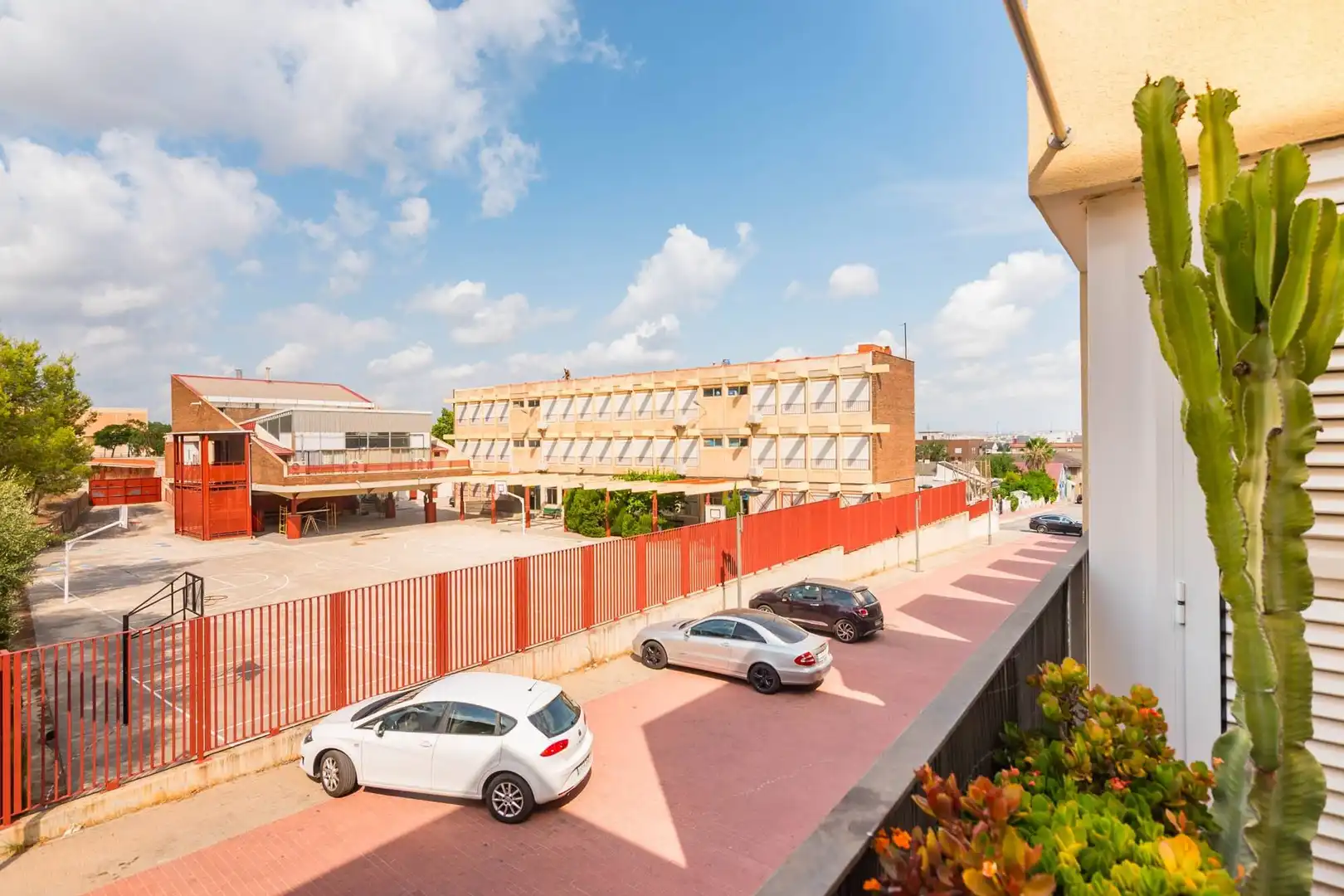 Vista exterior de Dúplex en venda en Murcia amb Aire condicionat, Calefacció i Jardí privat