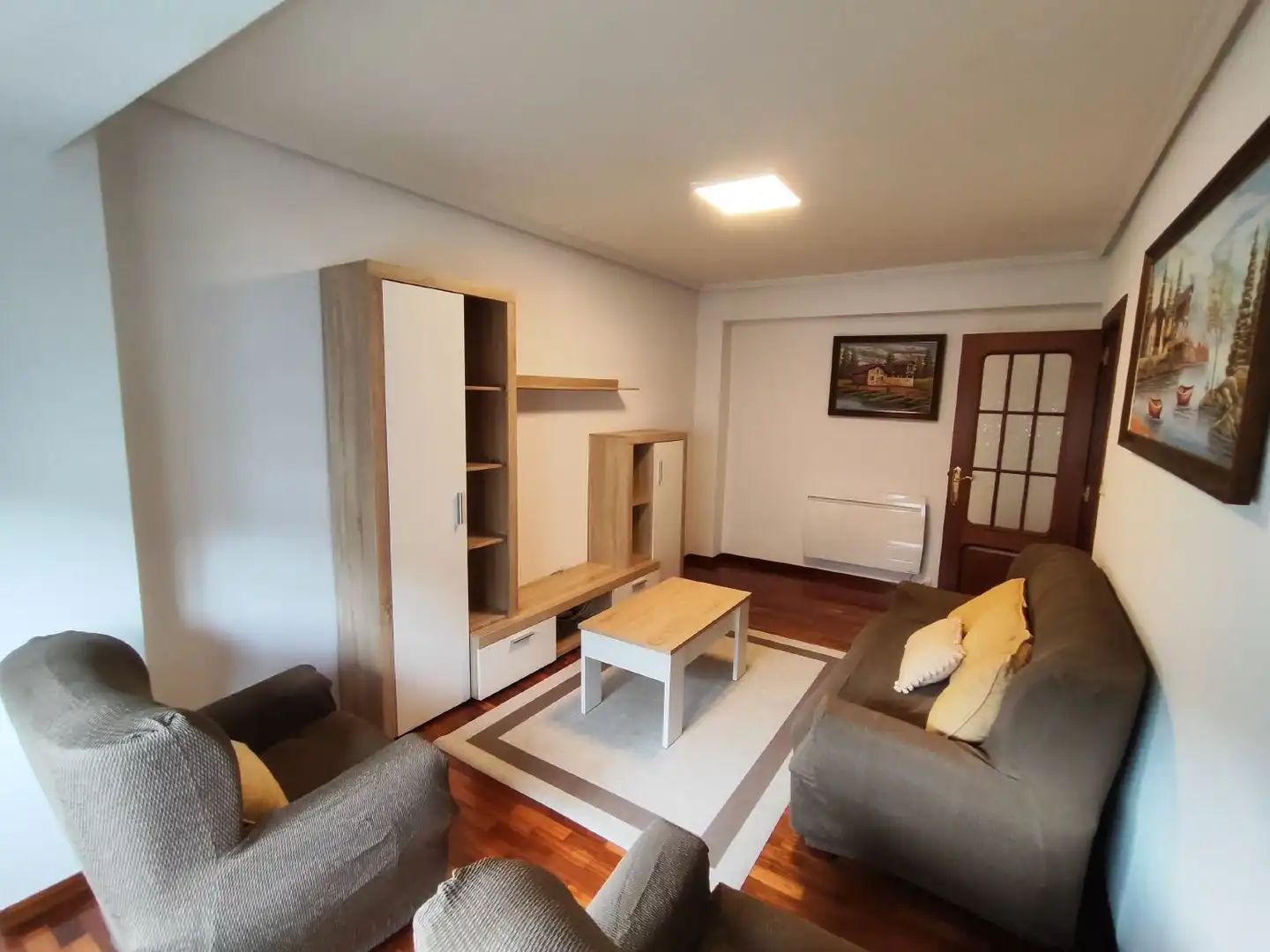 Sala de estar de Piso de alquiler en A Coruña Capital  con Calefacción y Amueblado