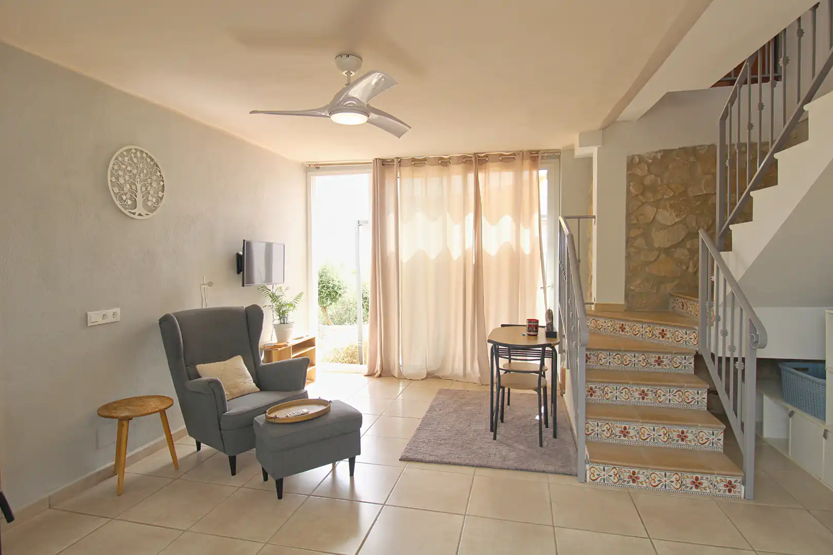 Sala de estar de Finca rústica en venta en Mijas con Aire acondicionado, Calefacción y Jardín privado