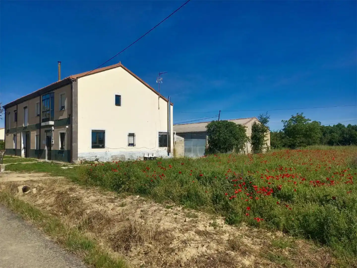 Casa o chalet en venta en Villamontán de la Valduerna con Jardín privado, Trastero y Amueblado