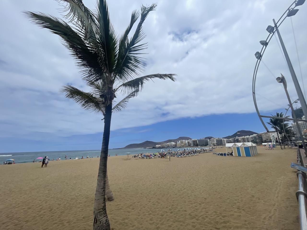 Vista exterior de Piso de alquiler en Las Palmas de Gran Canaria con Amueblado