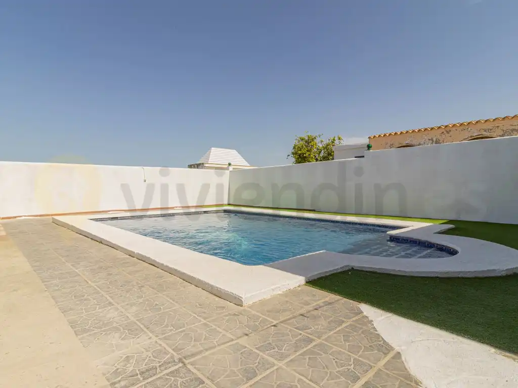 Piscina de Casa o chalet en venta en El Puerto de Santa María